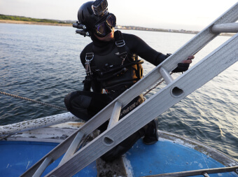 Sidemount Diver in Japan